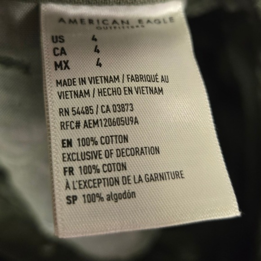 American Eagle High Rise Mom Short Festival 4 Olive Green Distressed Frayed Hem‎ - Picture 9 of 11